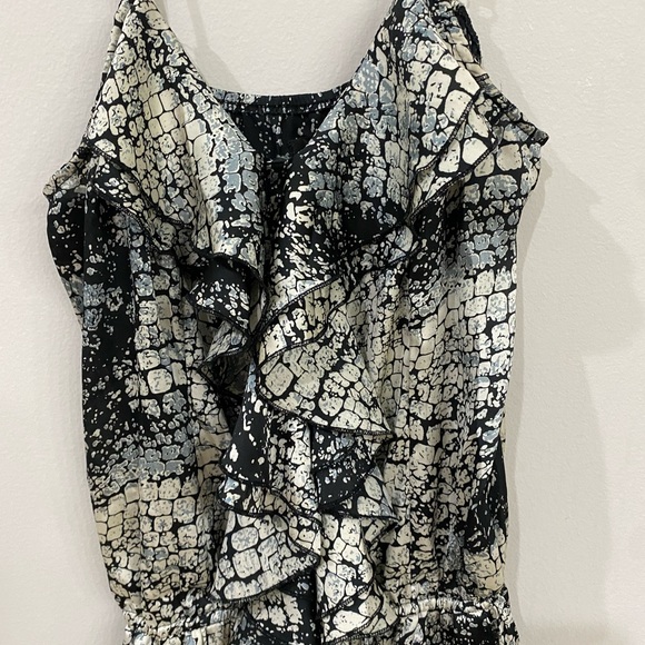 Better B Romper Size Large - Picture 3 of 4